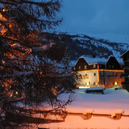 Savoy 3* Sestriere