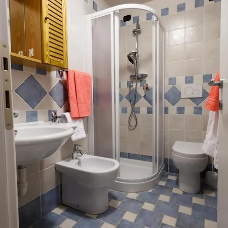 Savoy 3*